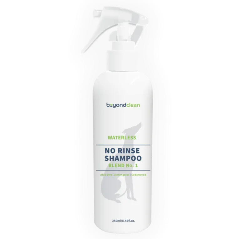 Beyond Clean Blend No.1 Organic Aloe Vera, Lemongrass & Cedarwood Waterless No Rinse Shampoo Spray For Dogs