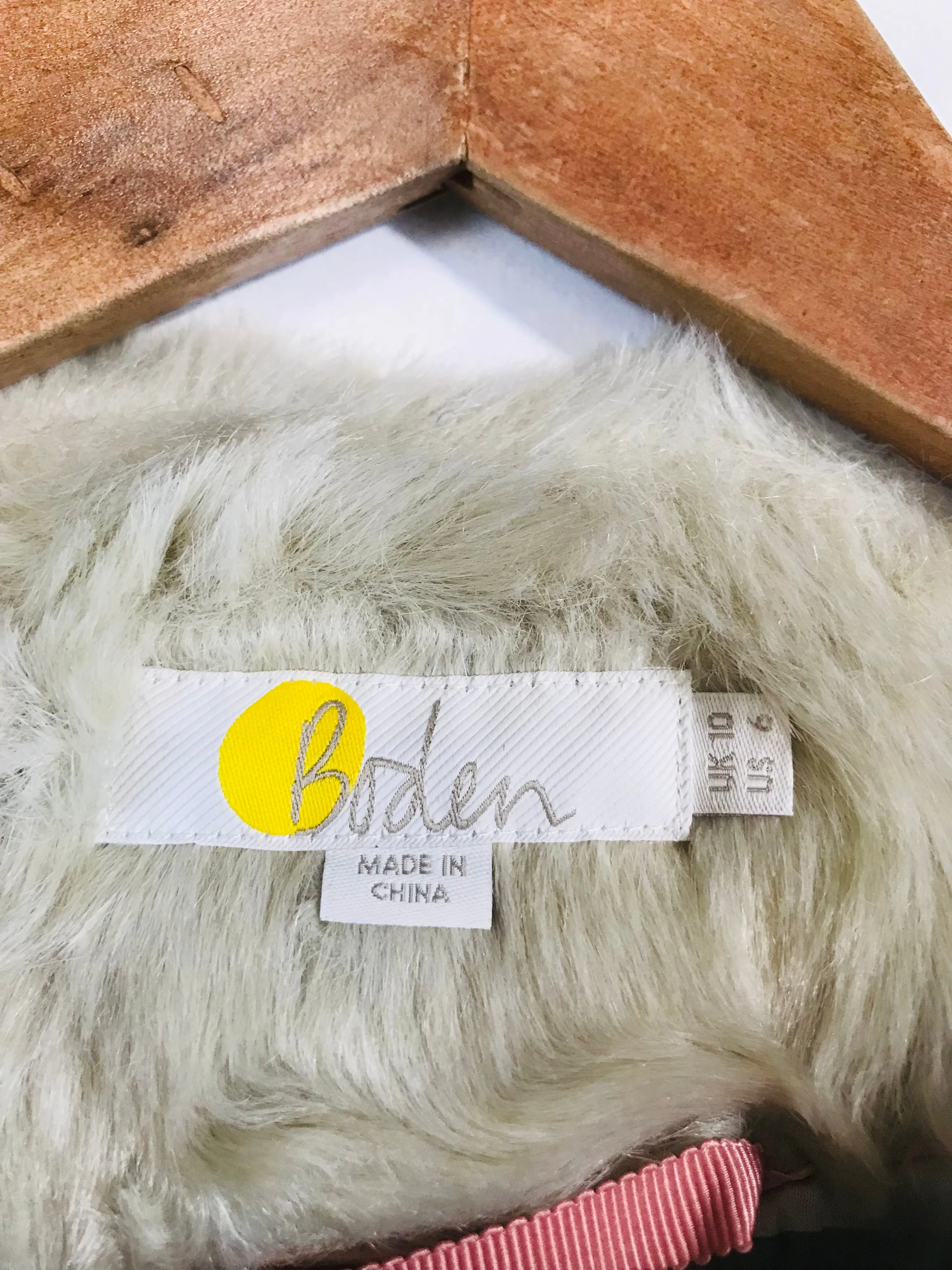 Boden Women's Faux Fur Gilet Jacket | UK10 | White