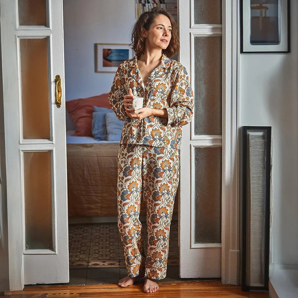 BUDAPEST Pajamas - Women 34/52 Paper Sewing Pattern - Ikatee