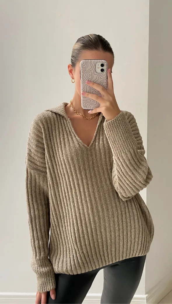 MILA SWEATER - TAUPE