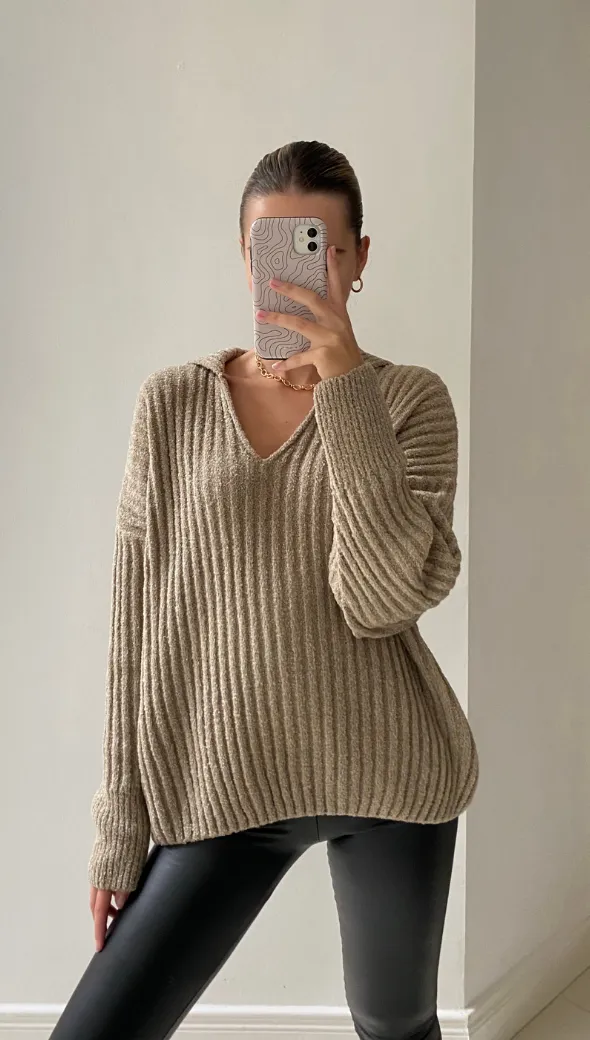 MILA SWEATER - TAUPE