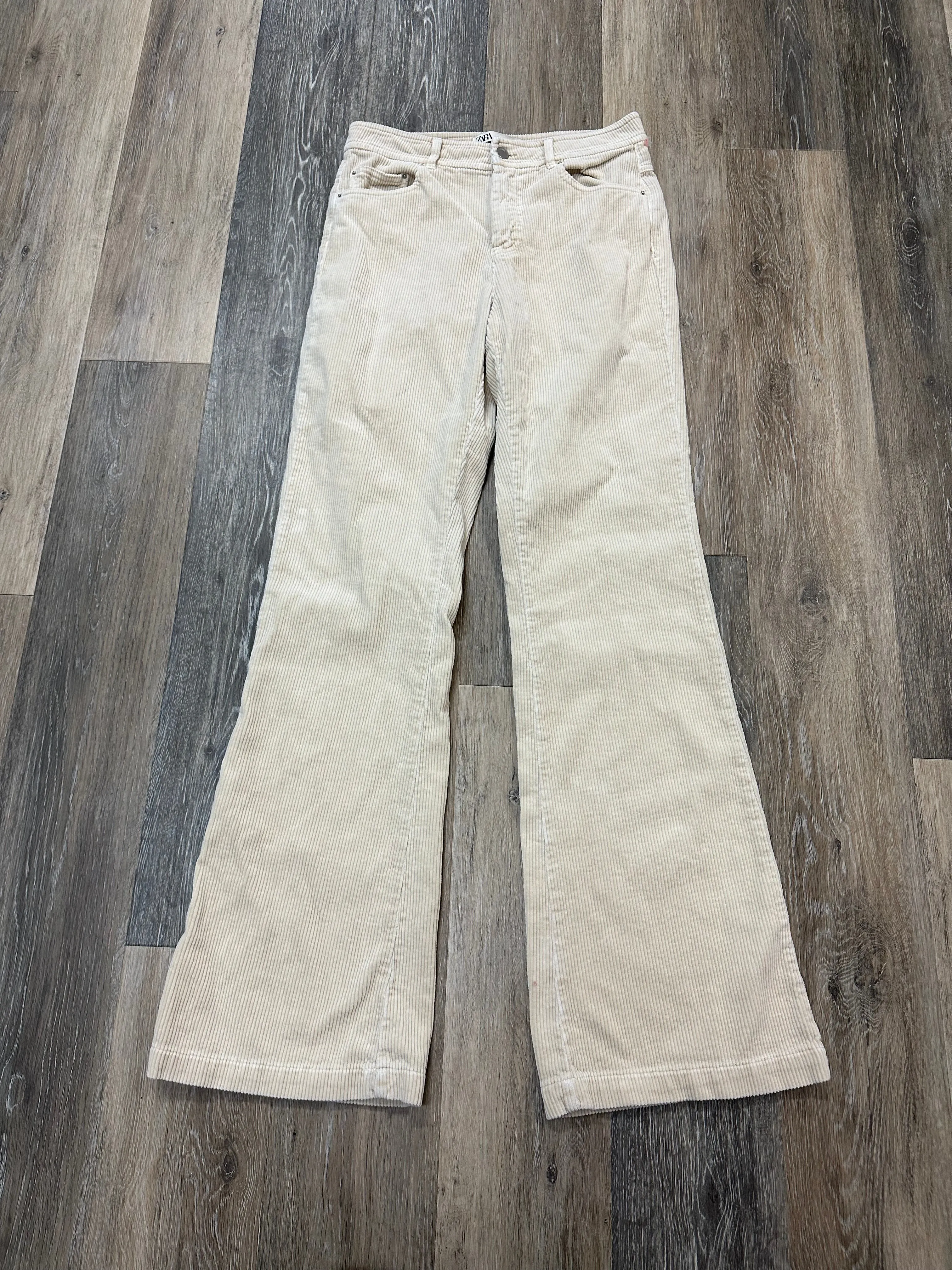 Pants Corduroy By Zara In Cream, Size: 6