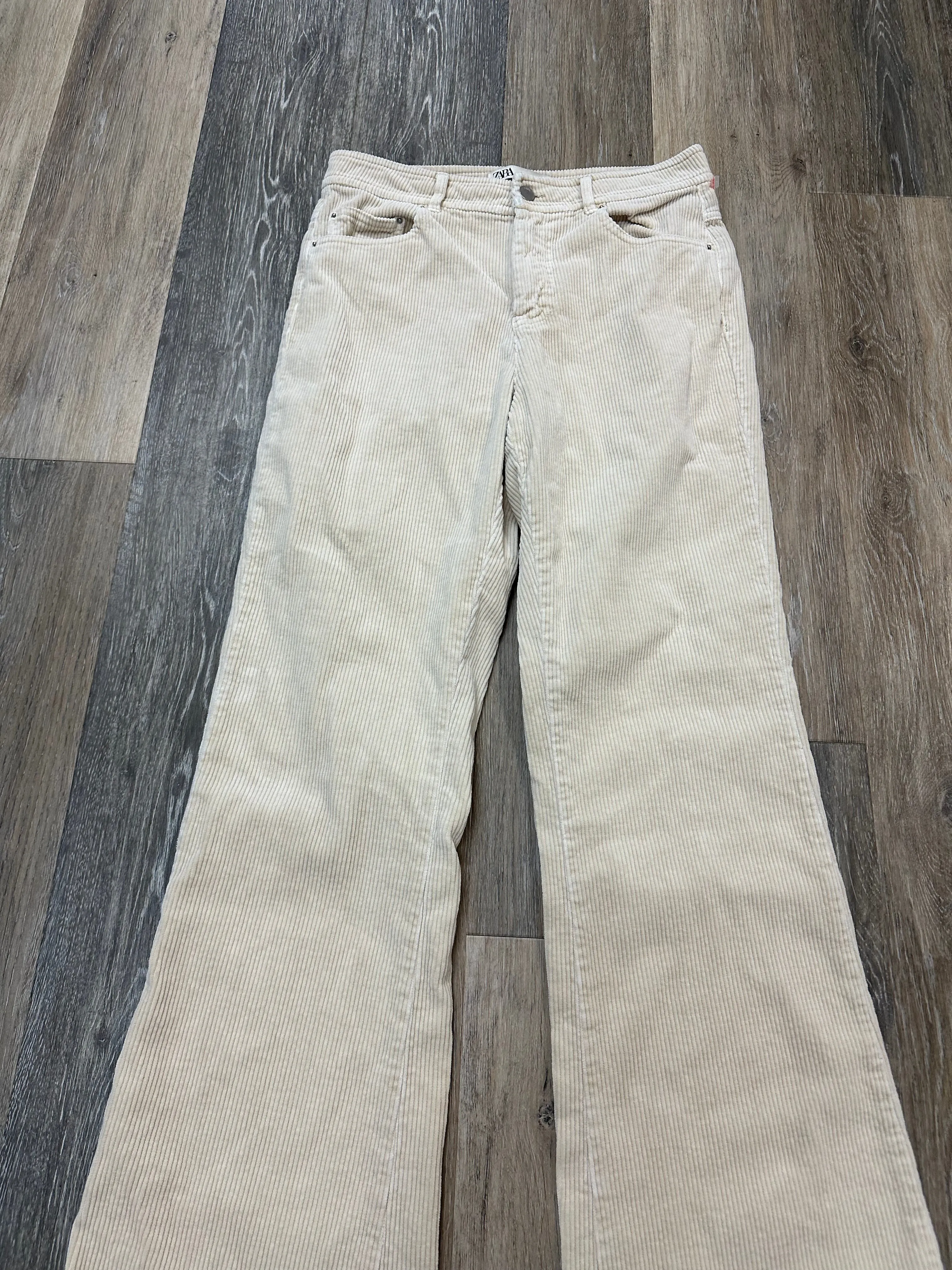 Pants Corduroy By Zara In Cream, Size: 6