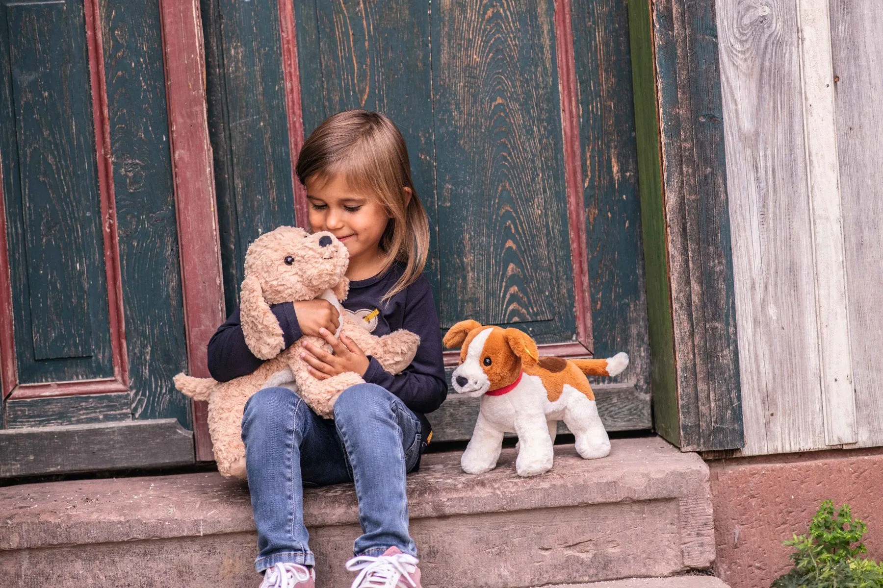 Steiff Snuffy Dog in Brown Beige