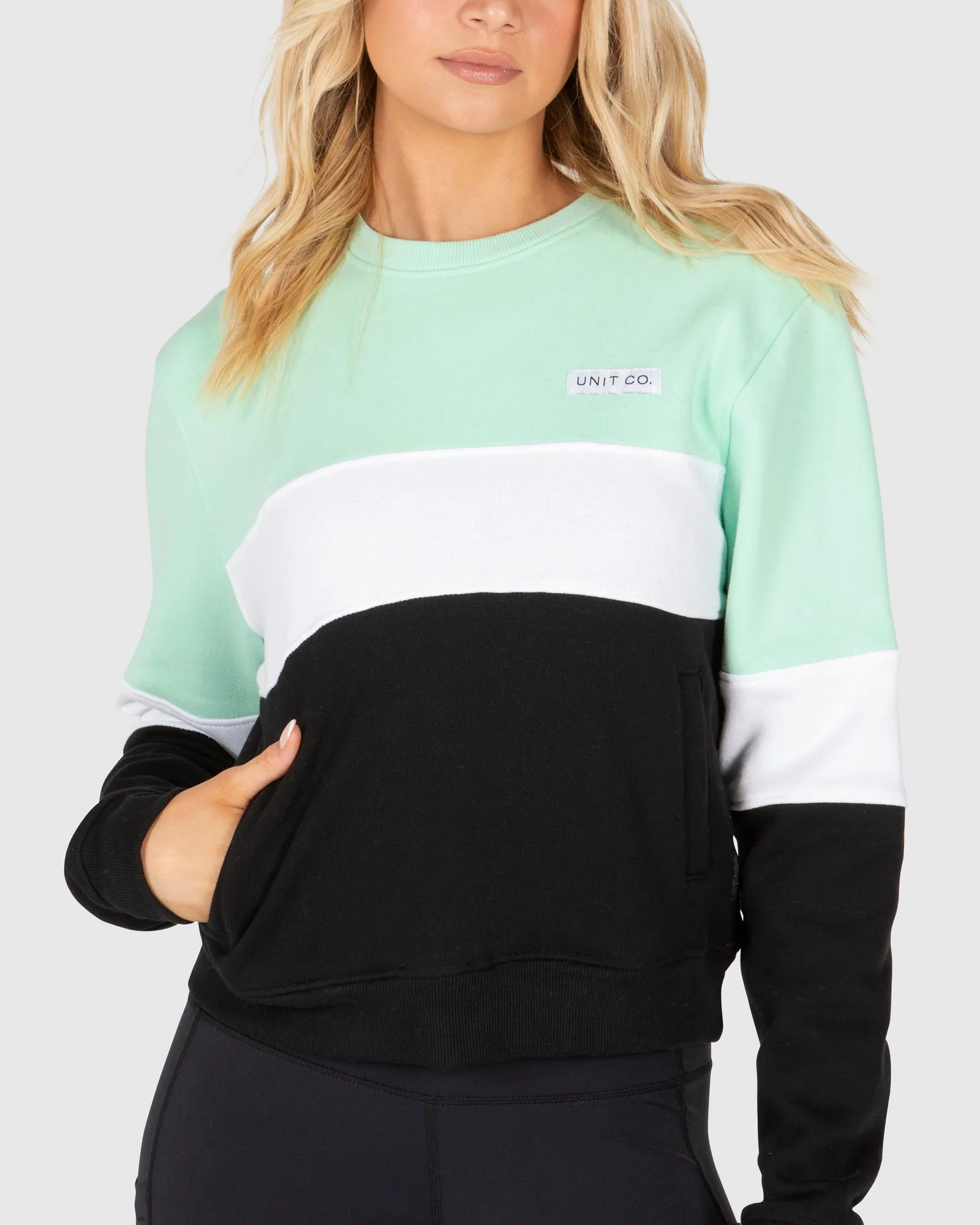 UNIT Coco Ladies Crew Sweater